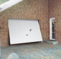 Industrial and garage doors - Garage doors